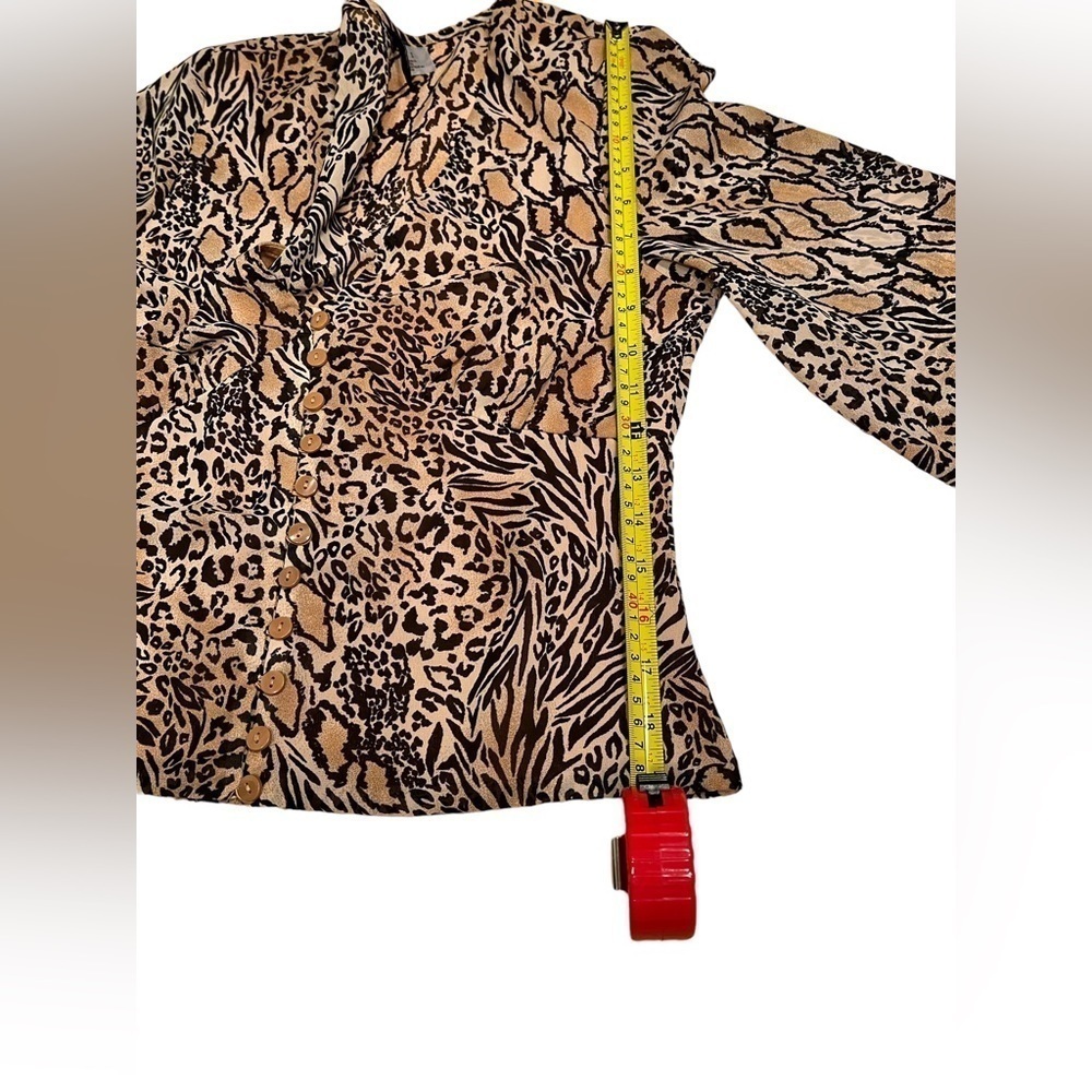 H&M Women’s Leopard Long Sleeve Blouse Size 8 - Picture 9 of 12
